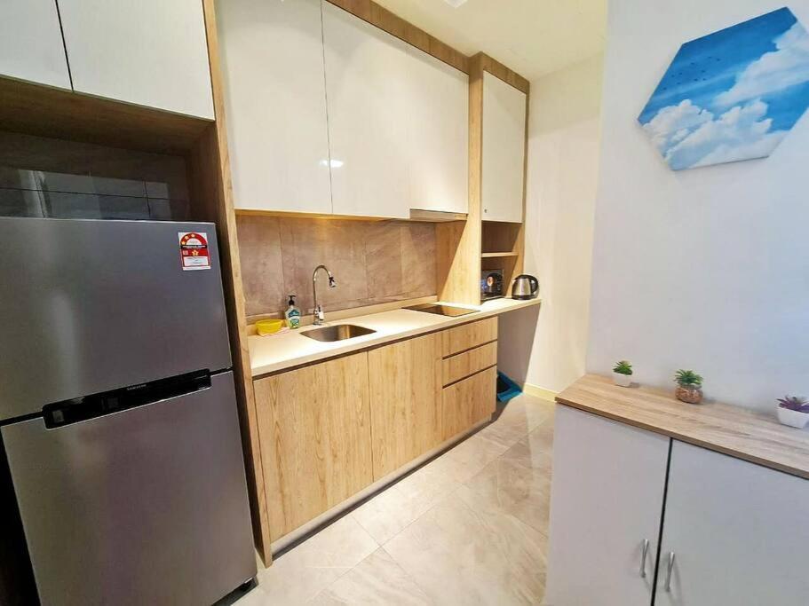 Seaview#Warmth#Netflix#Privatebathtub#Seasideluxurycondo#Imperioresidence Malacca Exterior photo